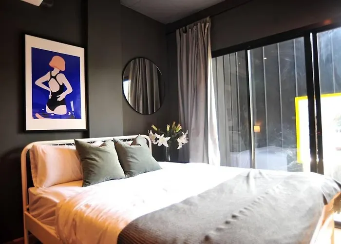 Stay-dium House Huamark Apartment *