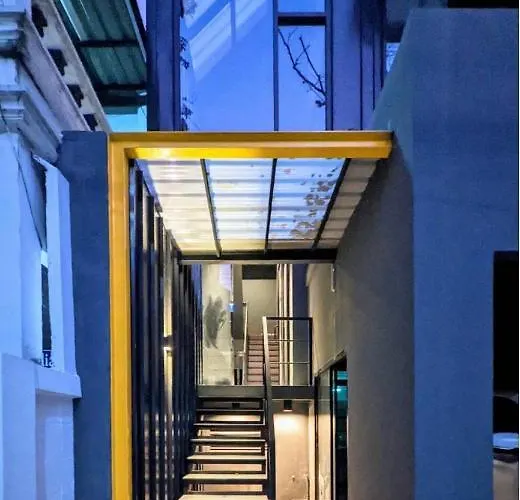 Stay-dium House Huamark Apartment *